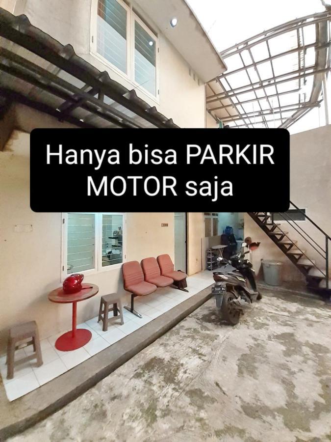 Kost Carmelia Syariah Baranangsiang Bogor Otel Dış mekan fotoğraf