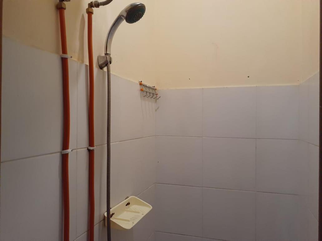 Kost Carmelia Syariah Baranangsiang Bogor Otel Oda fotoğraf