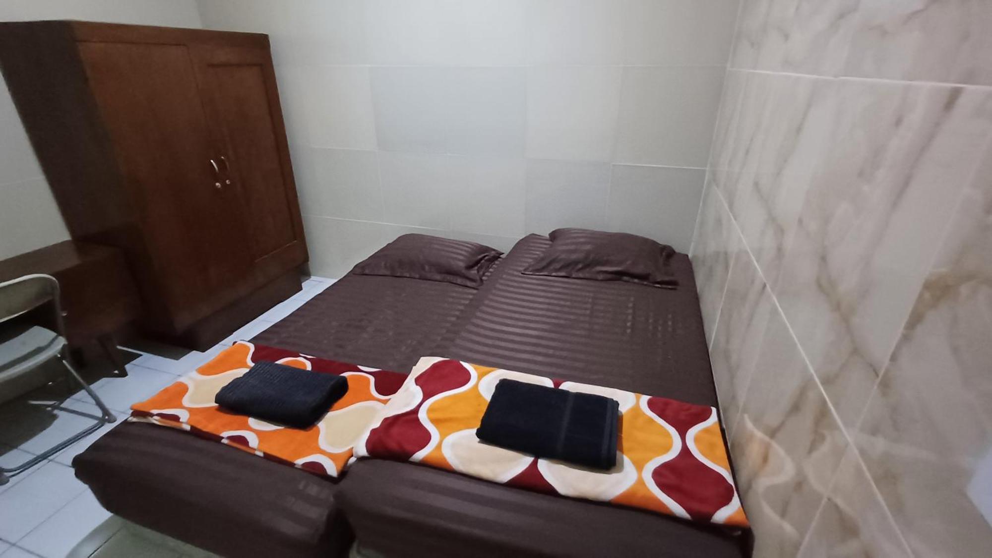 Kost Carmelia Syariah Baranangsiang Bogor Otel Dış mekan fotoğraf